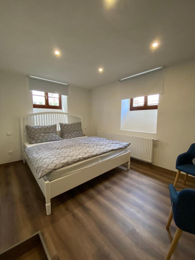 Apartmany V Ulicce Frymburk Buitenkant foto