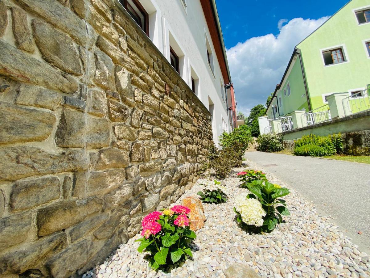 Apartmany V Ulicce Frymburk Buitenkant foto