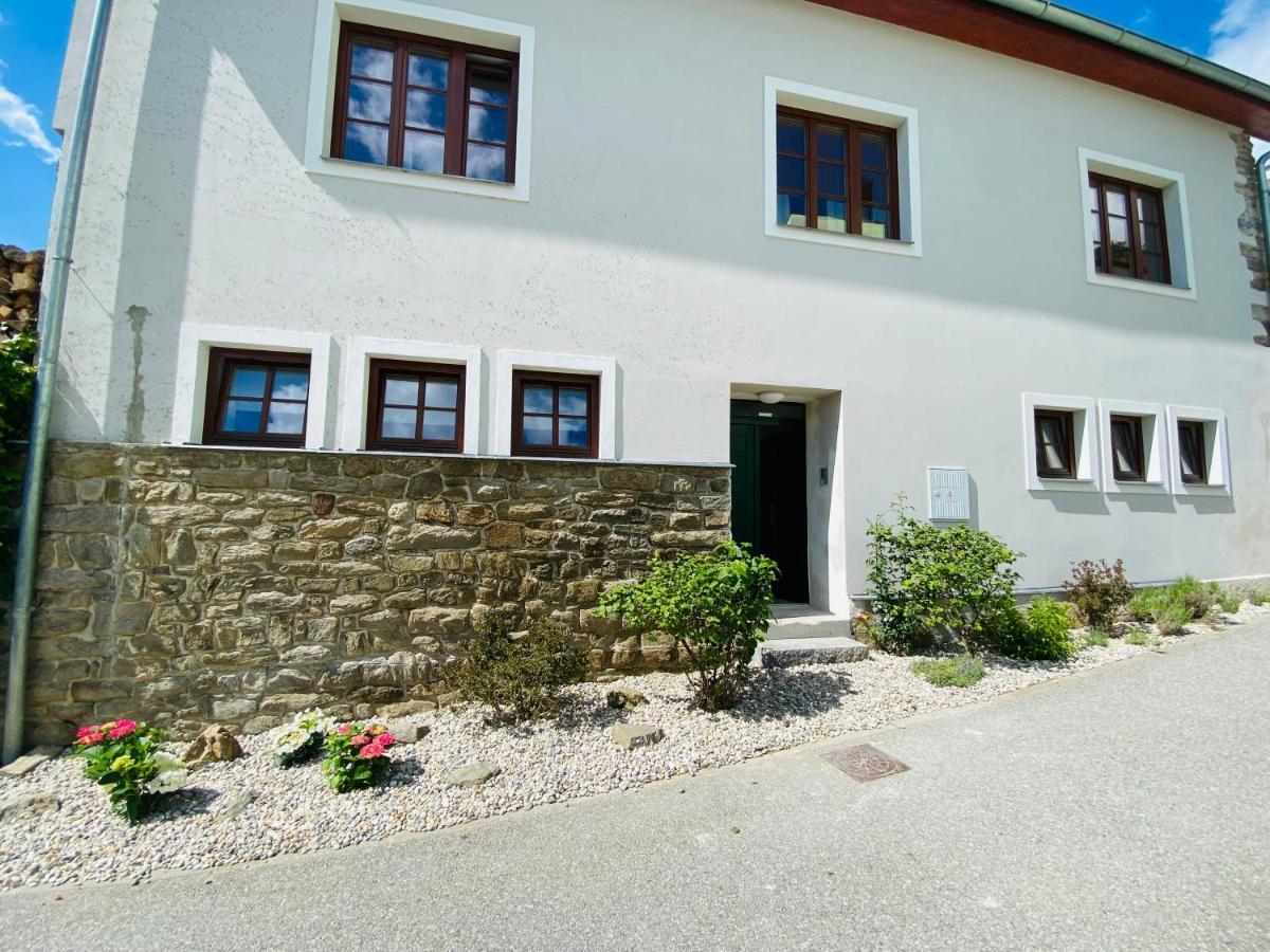Apartmany V Ulicce Frymburk Buitenkant foto