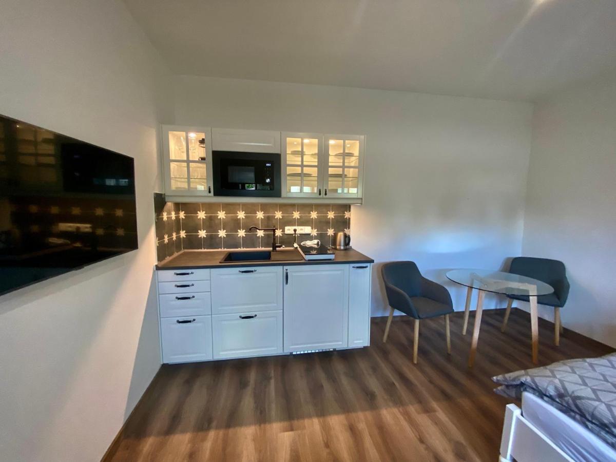 Apartmany V Ulicce Frymburk Buitenkant foto