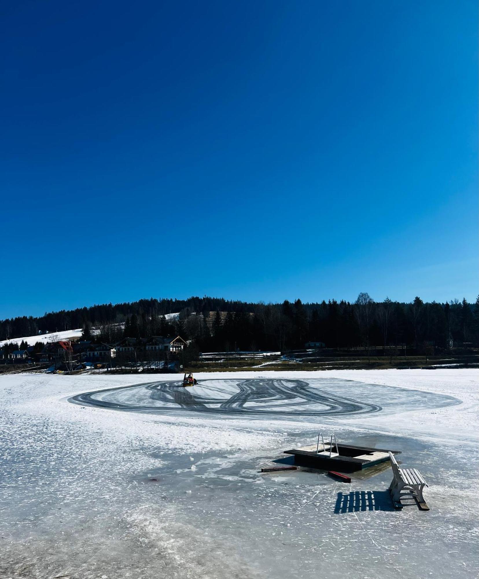 Apartmany V Ulicce Frymburk Buitenkant foto